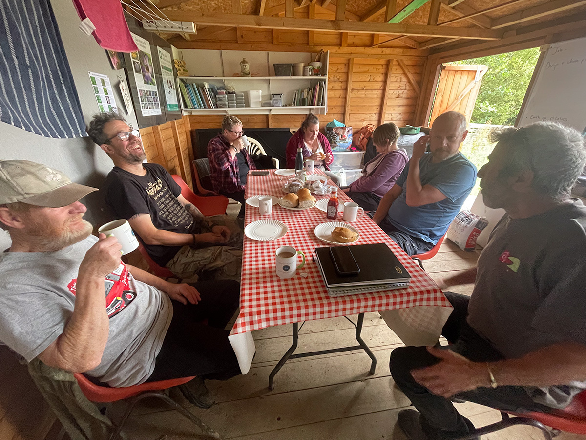 the gardening volunteers enjoying a cuppa